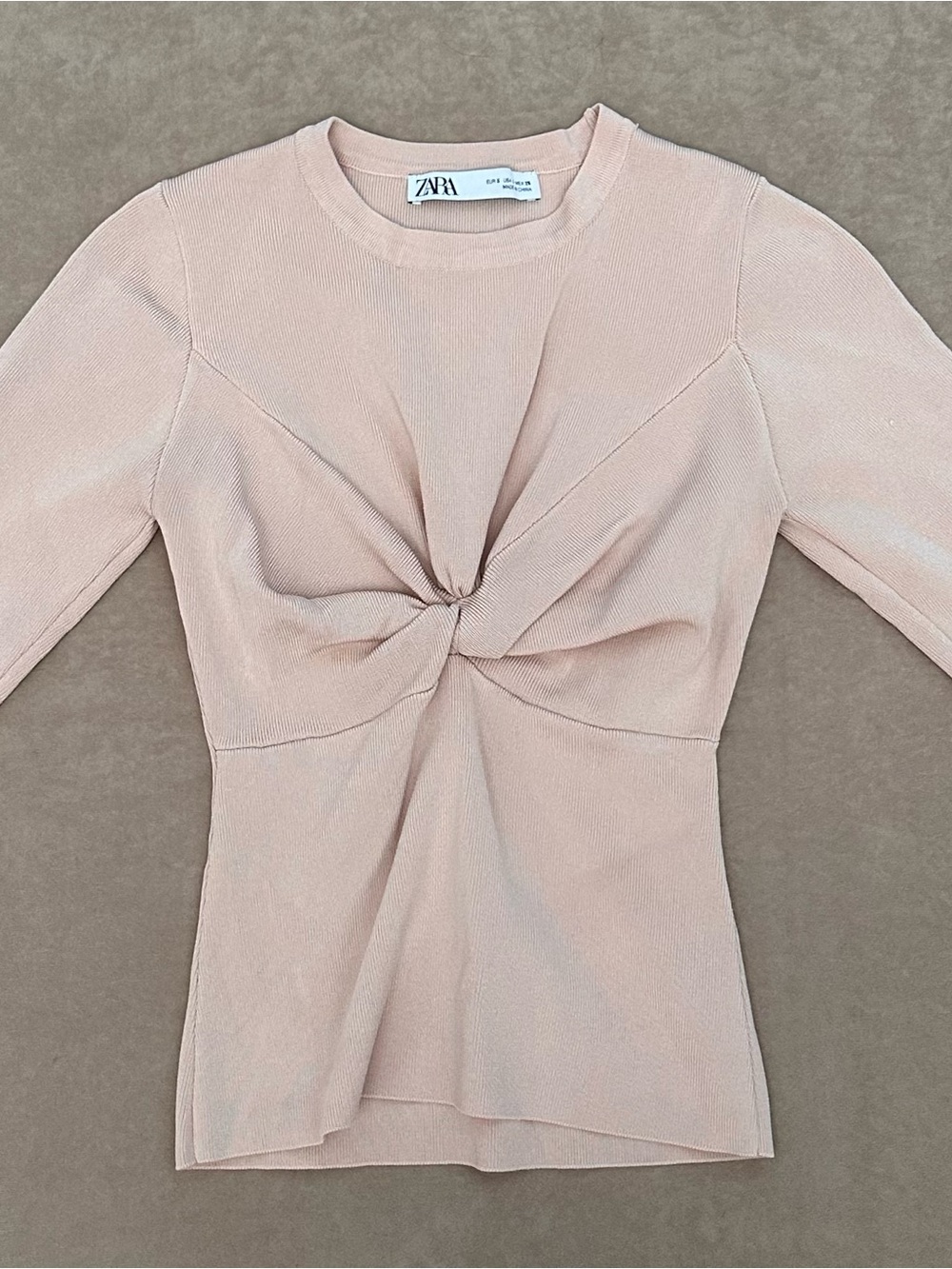 ✰ TWISTED KNOT TOP ✰